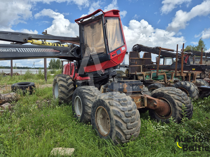 Komatsu 931.1 - Matériel de récolte: photos 3 Komatsu 931.1 - Matériel de récolte: photos 3