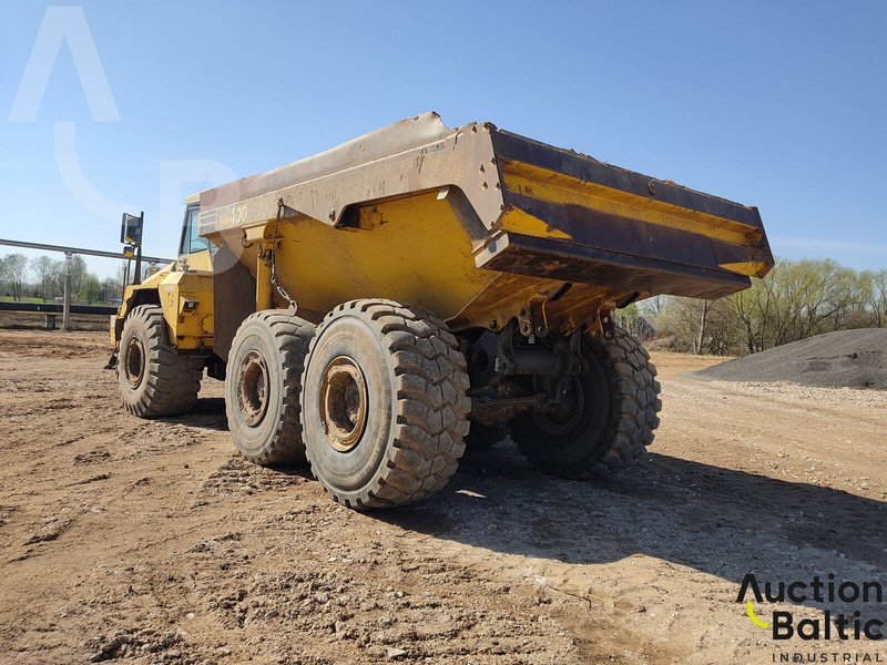 Komatsu HM400 - Tombereau articulé: photos 4 Komatsu HM400 - Tombereau articulé: photos 4
