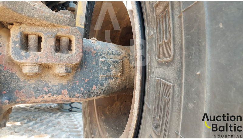 Chargeuse sur pneus Komatsu WA470-5H: photos 15