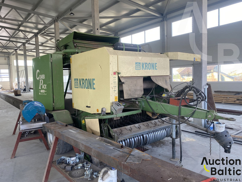 Krone Combi Pack 1250 - Presse à balles rondes: photos 2 Krone Combi Pack 1250 - Presse à balles rondes: photos 2