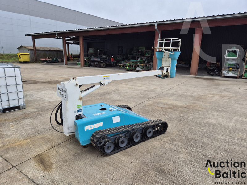 Kubota FHD 350 C - Nacelle articulée: photos 5 Kubota FHD 350 C - Nacelle articulée: photos 5