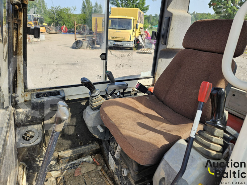 Mini pelle Kubota KX 61-3: photos 8