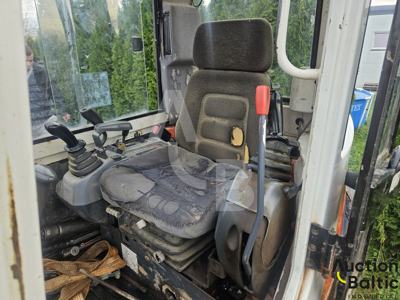 Kubota KX 61-3 - Mini pelle: photos 5 Kubota KX 61-3 - Mini pelle: photos 5