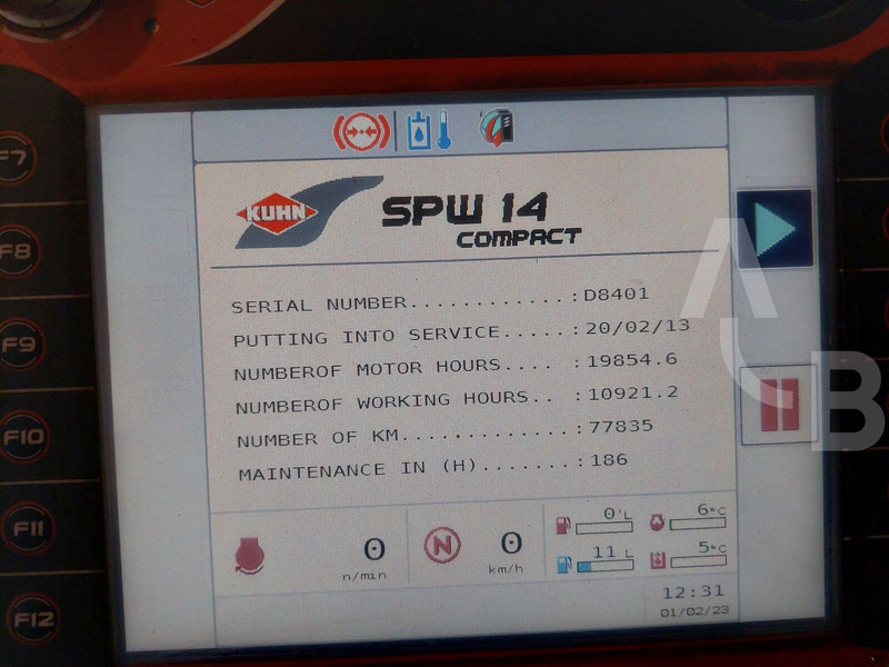 Matériel d'élevage Kuhn SPW 14 Compact: photos 20 Matériel d'élevage Kuhn SPW 14 Compact: photos 20