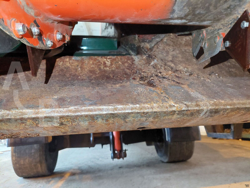 Matériel d'élevage Kuhn SPW 14 Compact: photos 8 Matériel d'élevage Kuhn SPW 14 Compact: photos 8