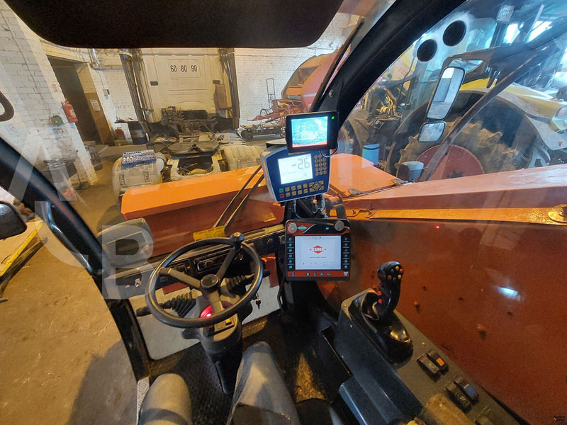 Matériel d'élevage Kuhn SPW 14 Compact: photos 11 Matériel d'élevage Kuhn SPW 14 Compact: photos 11