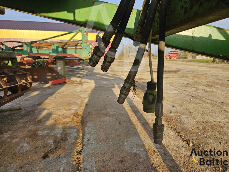 Bineuse Laumetris: photos 16