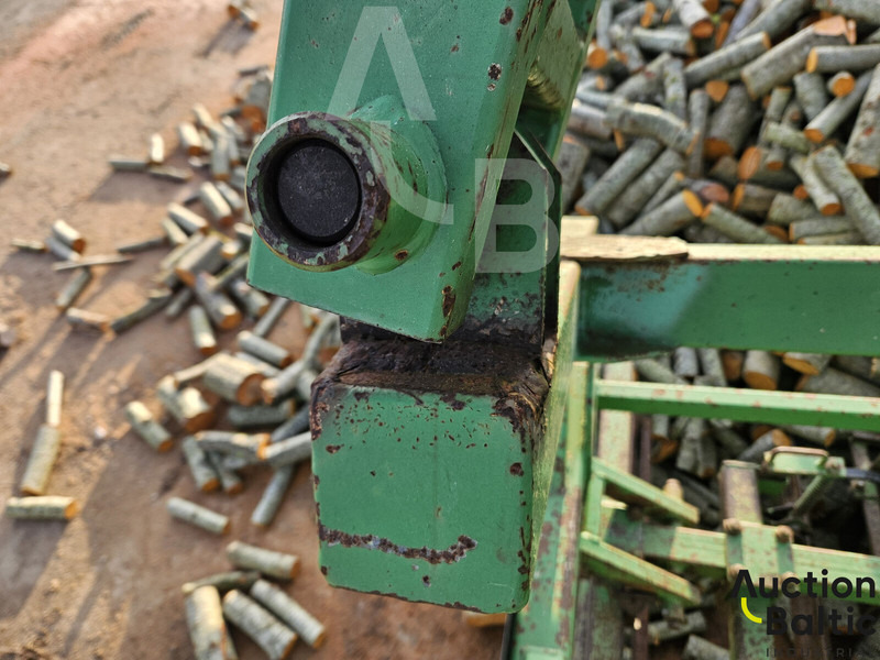 Bineuse Laumetris: photos 15