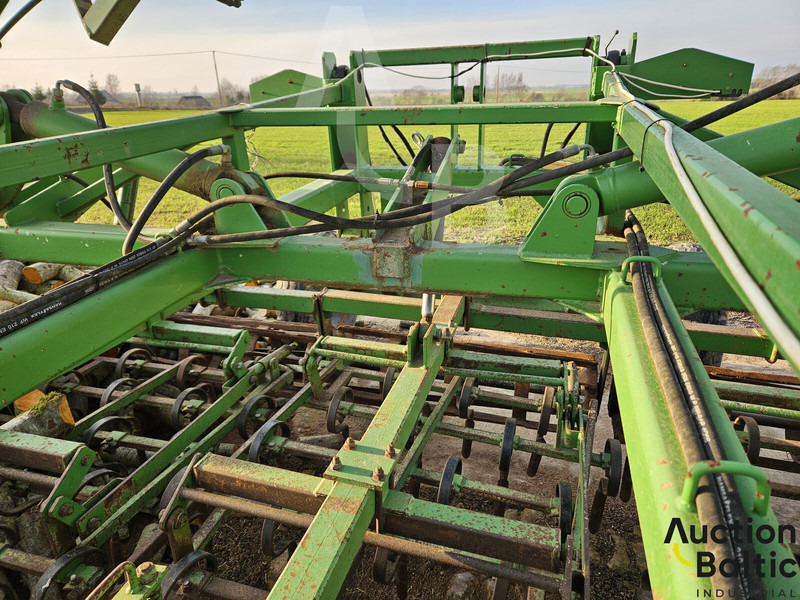 Bineuse Laumetris: photos 18