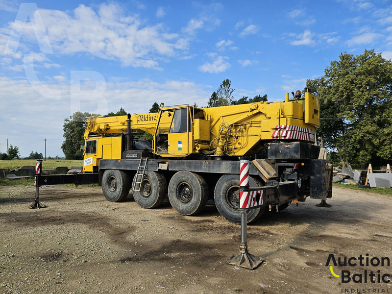 Liebherr LTM 1060 - Grue tout-terrain: photos 2 Liebherr LTM 1060 - Grue tout-terrain: photos 2