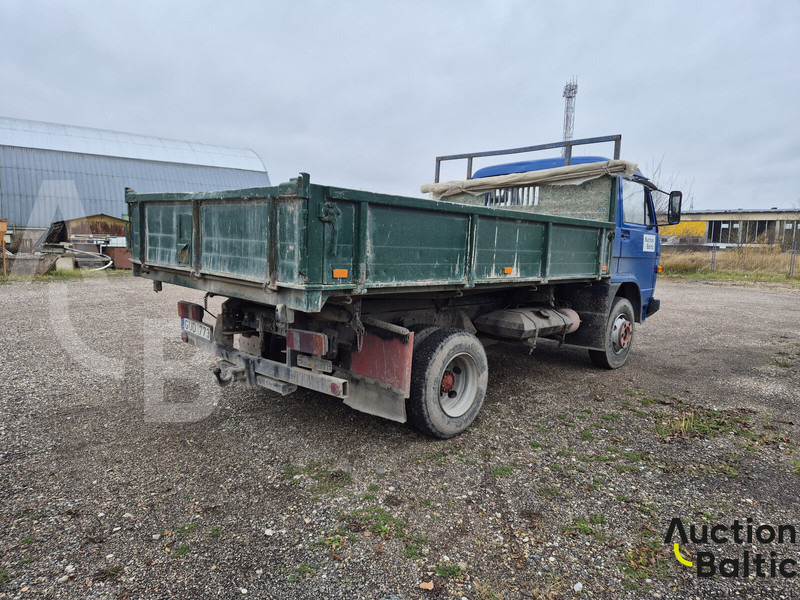 MAN 8.136 - Camion plateau: photos 3 MAN 8.136 - Camion plateau: photos 3