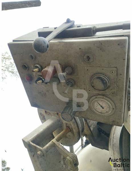 Camion hydrocureur MAN T 46: photos 7