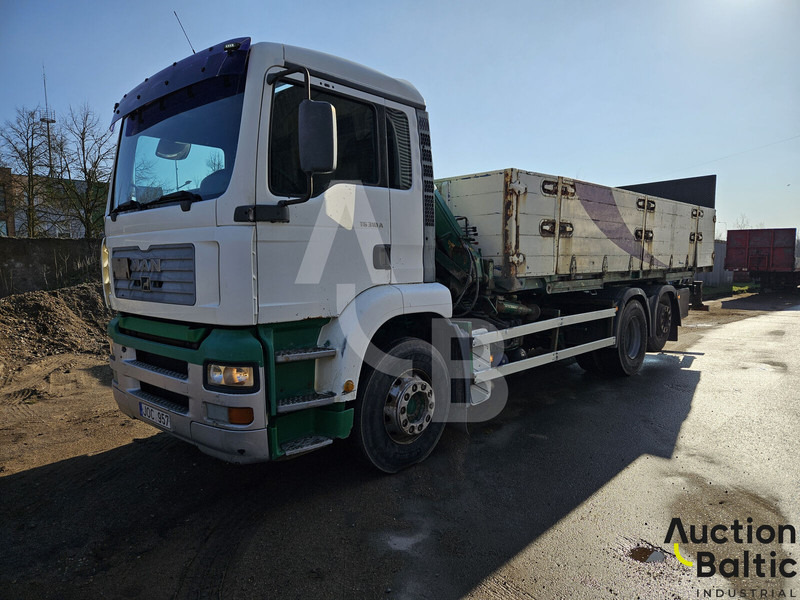 MAN TGA26.310 - Camion plateau, Camion grue: photos 2 MAN TGA26.310 - Camion plateau, Camion grue: photos 2