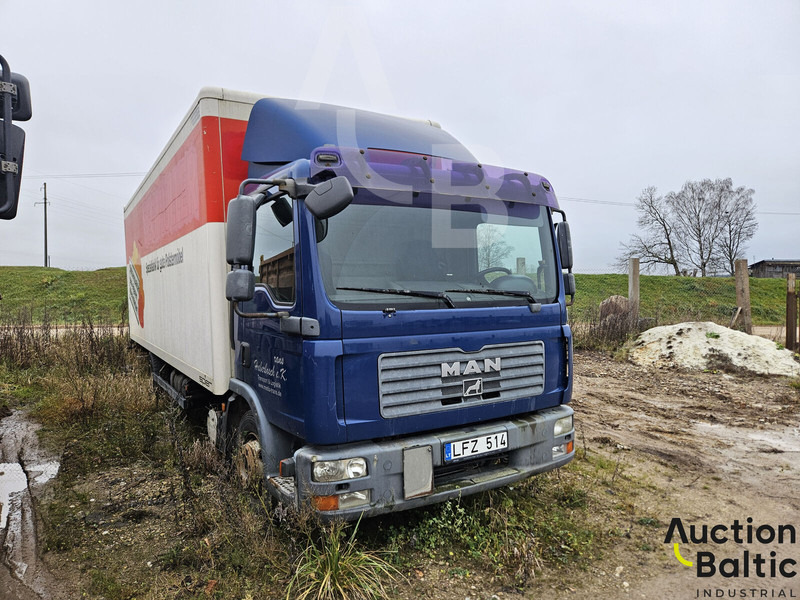 MAN TGL12.210 4X2 BL - Camion fourgon: photos 2 MAN TGL12.210 4X2 BL - Camion fourgon: photos 2