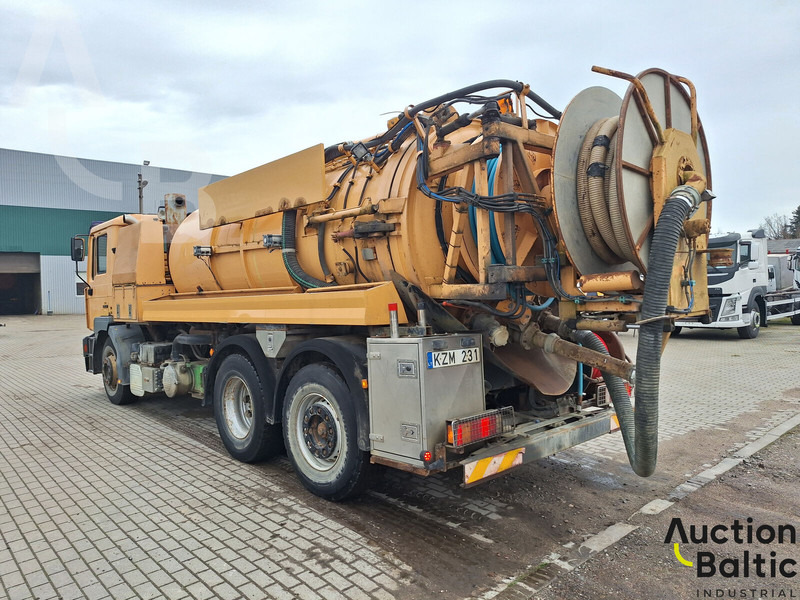 MAN TGS200 - Camion hydrocureur: photos 4 MAN TGS200 - Camion hydrocureur: photos 4