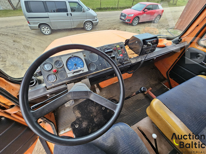 Camion benne Magirus M 160 D 15: photos 7 Camion benne Magirus M 160 D 15: photos 7