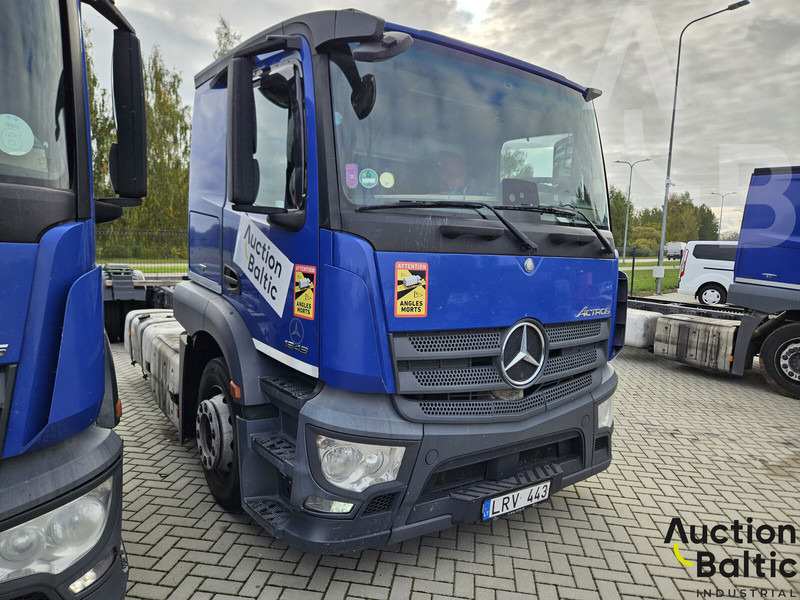 Mercedes-Benz Actros 1843 - Châssis cabine: photos 2 Mercedes-Benz Actros 1843 - Châssis cabine: photos 2
