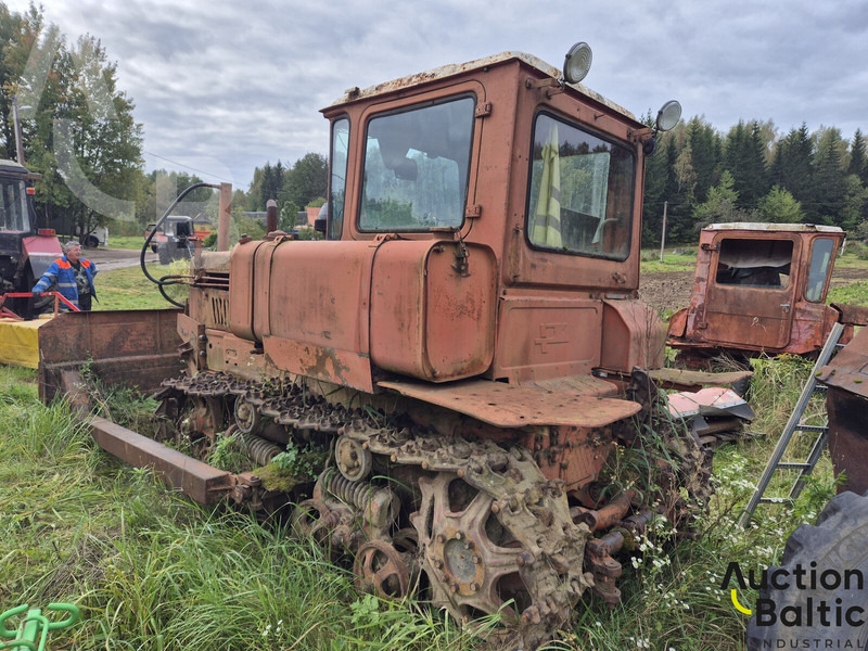 Onbekend DT-75 - Bulldozer: photos 3 Onbekend DT-75 - Bulldozer: photos 3
