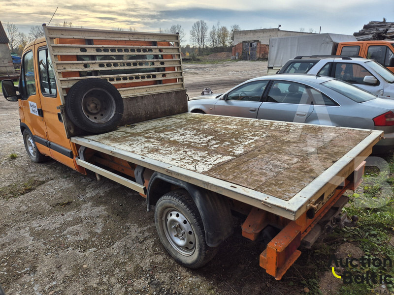 Renault Master - Camion plateau: photos 4 Renault Master - Camion plateau: photos 4