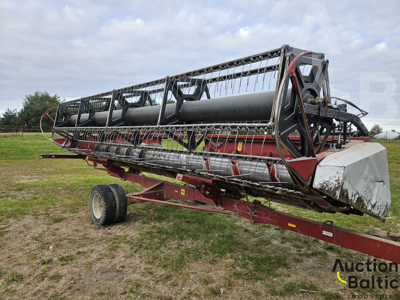 Moissonneuse-batteuse pour transport de la nourriture Rostselmash Acros 595 Plus: photos 6 Moissonneuse-batteuse pour transport de la nourriture Rostselmash Acros 595 Plus: photos 6