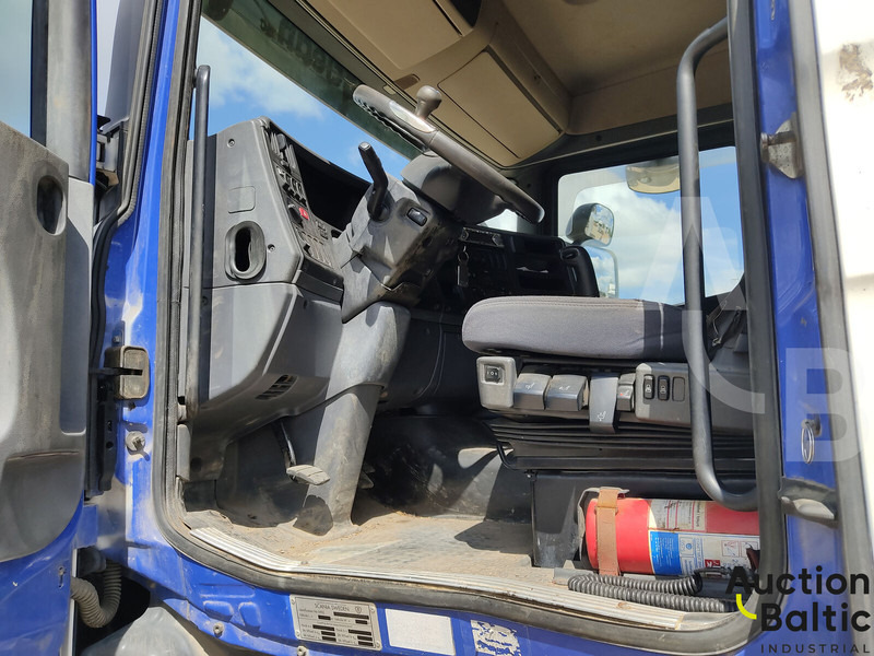 Scania R 480 - Camion hydrocureur: photos 5 Scania R 480 - Camion hydrocureur: photos 5