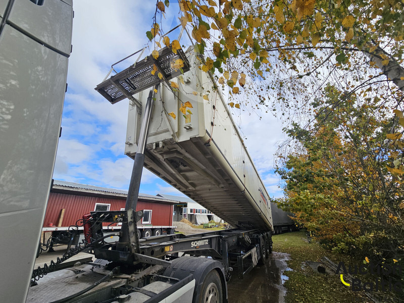 Schmitz Cargobull Gotha SGF*S3 - Semi-remorque rideaux coulissants: photos 4 Schmitz Cargobull Gotha SGF*S3 - Semi-remorque rideaux coulissants: photos 4