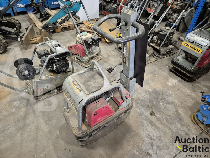 Swepac FB 160 - Plaque vibrante: photos 4 Swepac FB 160 - Plaque vibrante: photos 4