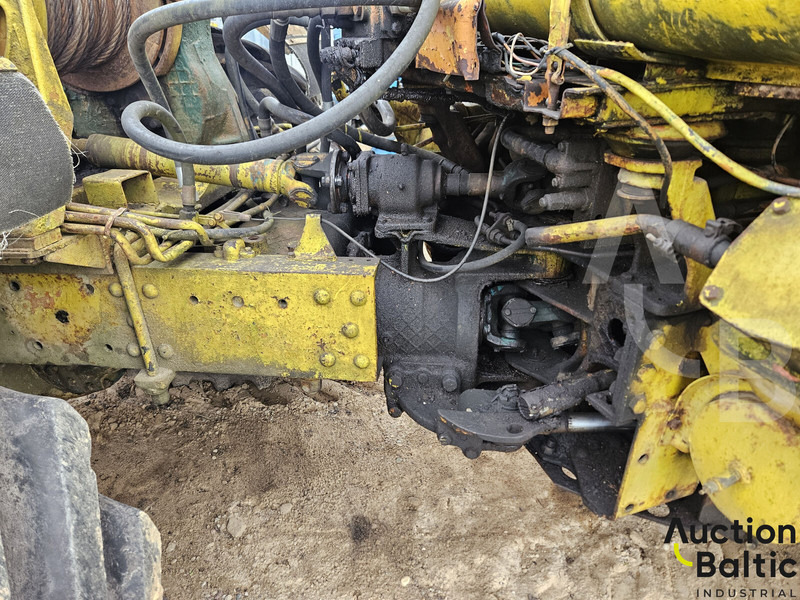 Tracteur agricole T-157K: photos 20 Tracteur agricole T-157K: photos 20