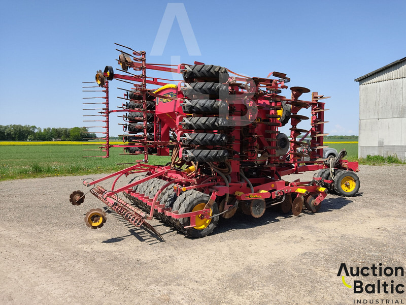 Vaderstad RapidA600S - Combiné de semis: photos 4 Vaderstad RapidA600S - Combiné de semis: photos 4