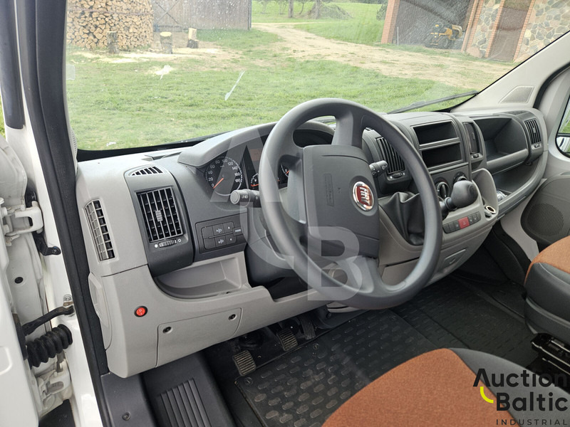 Véhicule utilitaire Fiat Ducato: photos 8