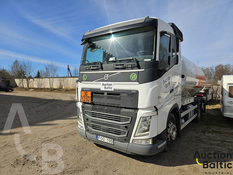 Volvo FH 420 - Camion citerne: photos 2 Volvo FH 420 - Camion citerne: photos 2