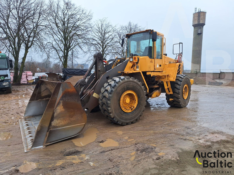 Volvo L 180 E - Chargeuse sur pneus: photos 1 Volvo L 180 E - Chargeuse sur pneus: photos 1