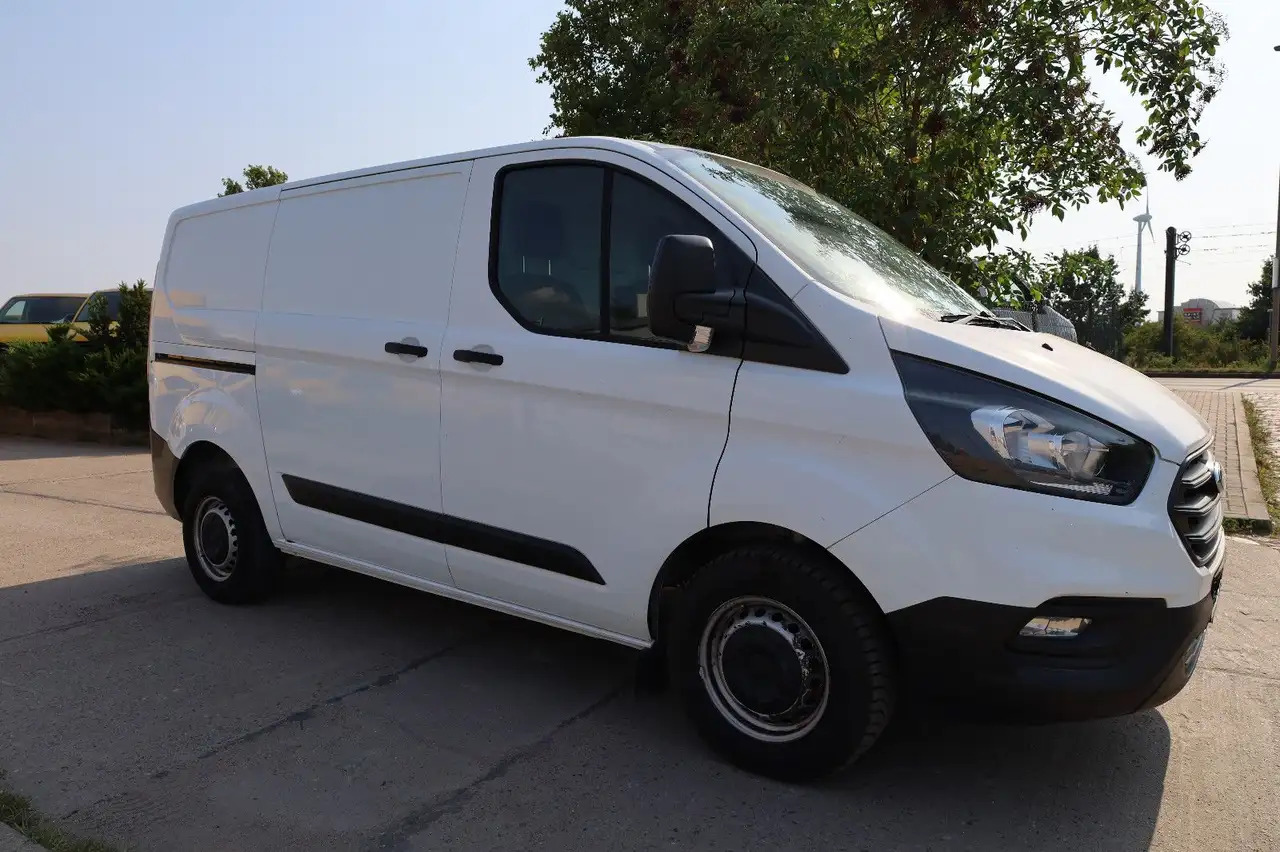 Ford Transit Custom Kasten 280 L1 - Fourgon utilitaire: photos 1 Ford Transit Custom Kasten 280 L1 - Fourgon utilitaire: photos 1