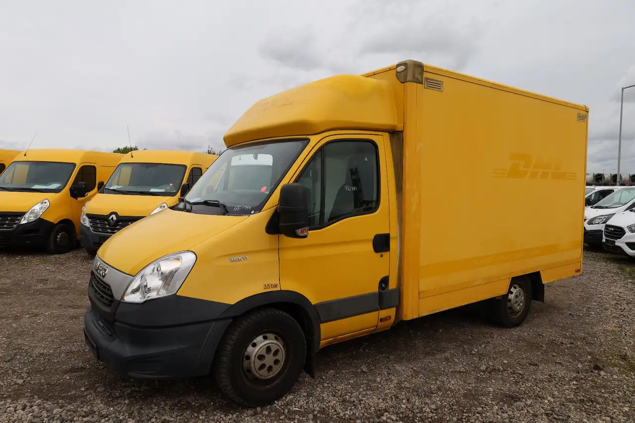Iveco Daily/ EU5/ 1. Hand/ Postfahrtzeug/KURZ - Voiture: photos 1 Iveco Daily/ EU5/ 1. Hand/ Postfahrtzeug/KURZ - Voiture: photos 1