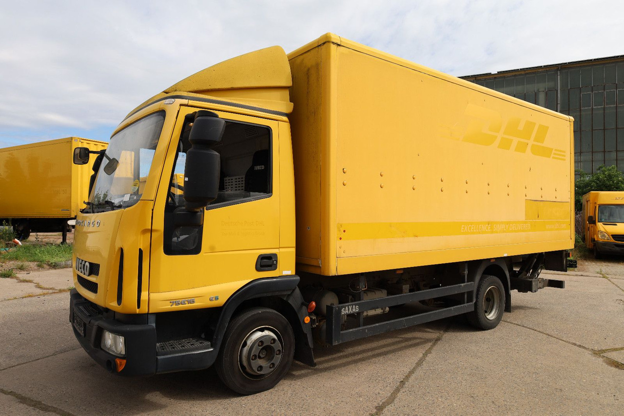 Iveco M752/Koffer/ 1. Hand - Fourgon grand volume: photos 3 Iveco M752/Koffer/ 1. Hand - Fourgon grand volume: photos 3