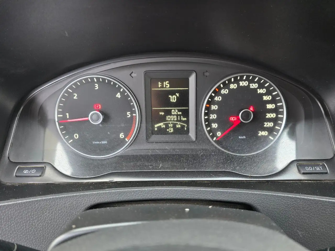 Fourgon utilitaire Volkswagen T5 Transporter/2.0 TDI/EU5/1.Hand/5-Sitze: photos 12 Fourgon utilitaire Volkswagen T5 Transporter/2.0 TDI/EU5/1.Hand/5-Sitze: photos 12