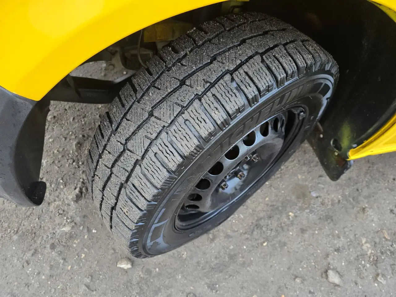 Fourgon utilitaire Volkswagen T5 Transporter/2.0 TDI/EU5/1.Hand/5-Sitze: photos 13 Fourgon utilitaire Volkswagen T5 Transporter/2.0 TDI/EU5/1.Hand/5-Sitze: photos 13