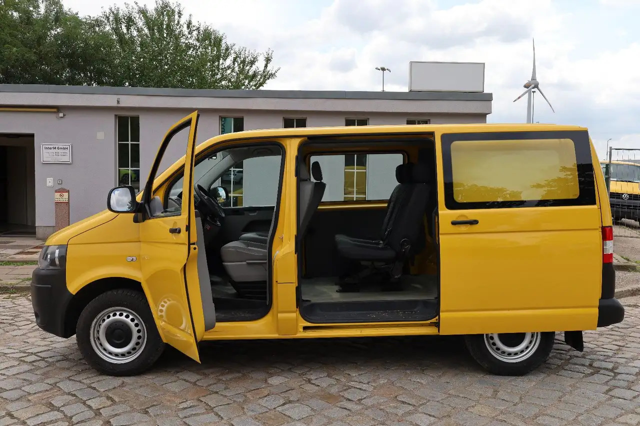 Volkswagen T5 Transporter Kasten-Kombi 2.0 TDI/EU5/5-Sitze - Voiture: photos 1 Volkswagen T5 Transporter Kasten-Kombi 2.0 TDI/EU5/5-Sitze - Voiture: photos 1