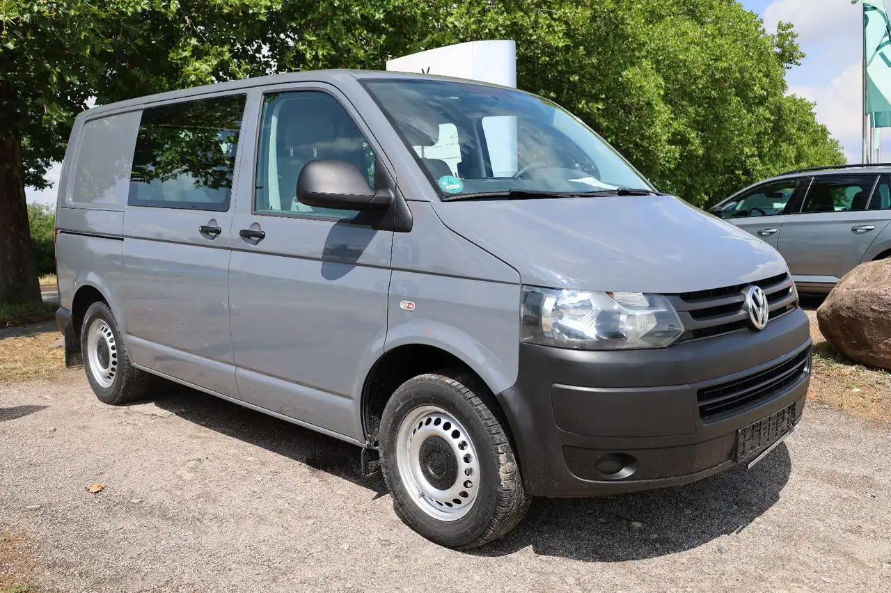 Volkswagen T5 Transporter Kasten-Kombi 2.0 TDI/EU5/5-Sitze - Voiture: photos 2 Volkswagen T5 Transporter Kasten-Kombi 2.0 TDI/EU5/5-Sitze - Voiture: photos 2