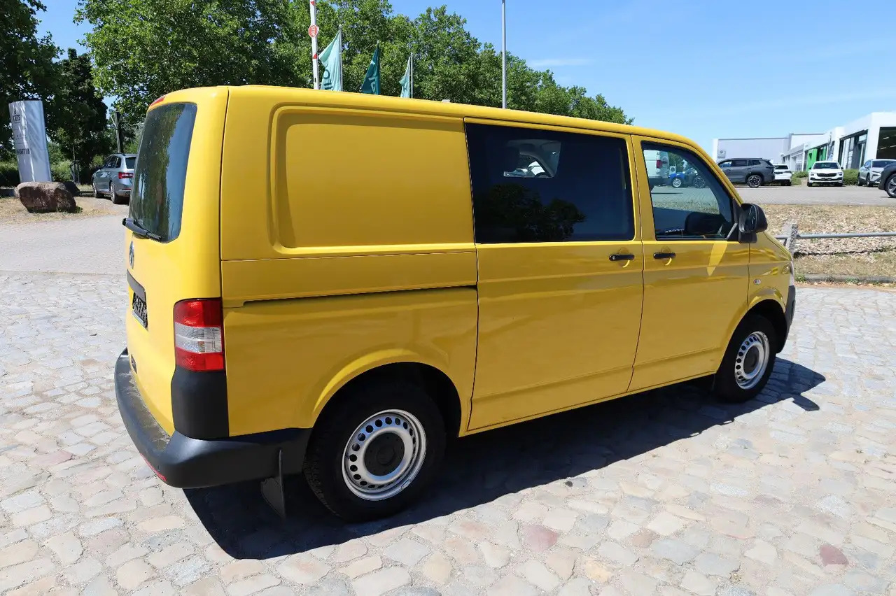 Volkswagen T5 Transporter Kasten-Kombi 2.0 TDI/EU5 - Voiture: photos 3 Volkswagen T5 Transporter Kasten-Kombi 2.0 TDI/EU5 - Voiture: photos 3