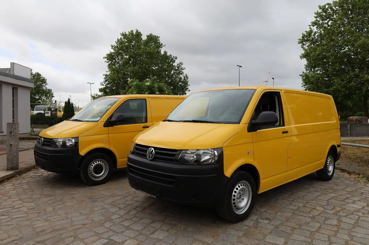 Volkswagen T5 lang Transporter Kasten-Kombi 2.0 TDI/EU5 - Fourgon utilitaire: photos 1 Volkswagen T5 lang Transporter Kasten-Kombi 2.0 TDI/EU5 - Fourgon utilitaire: photos 1