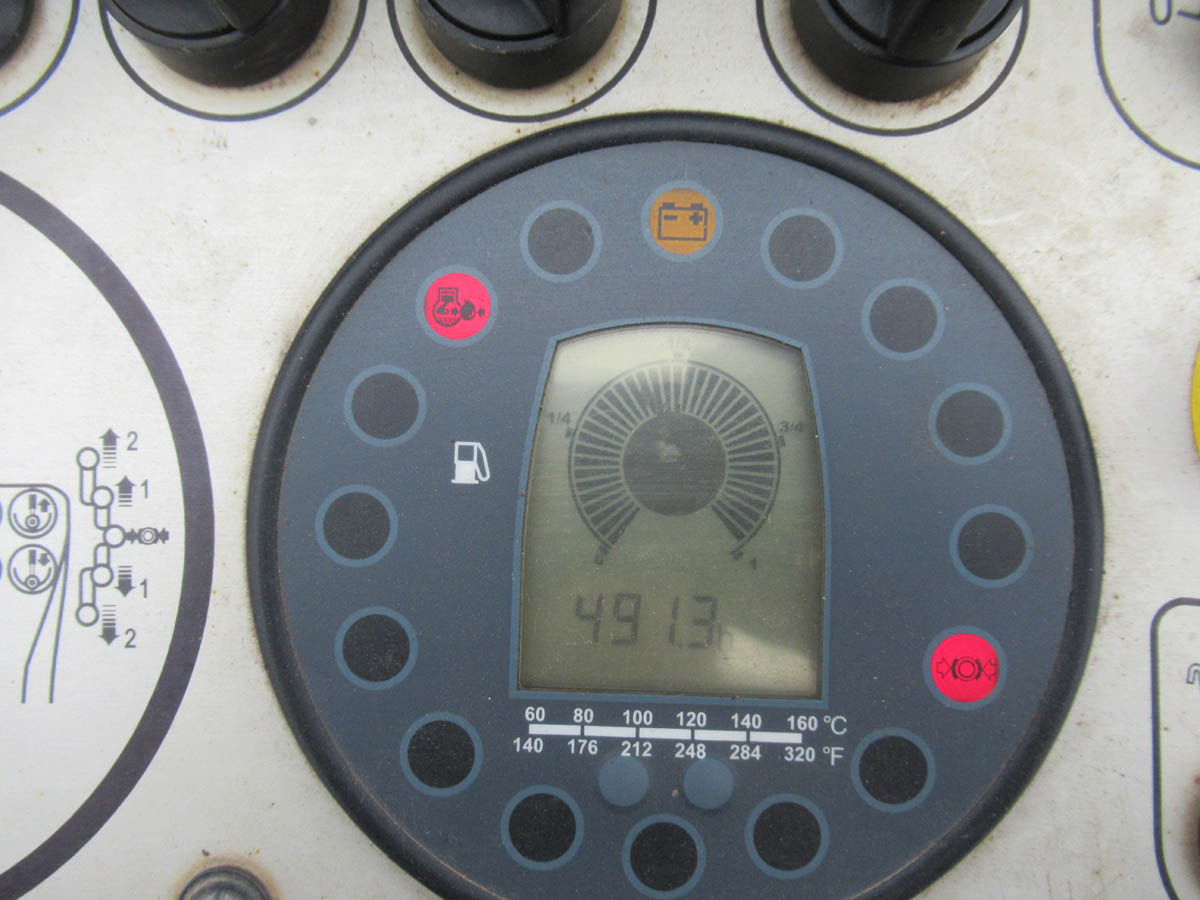 Compacteur BOMAG BW80AD-5: photos 12