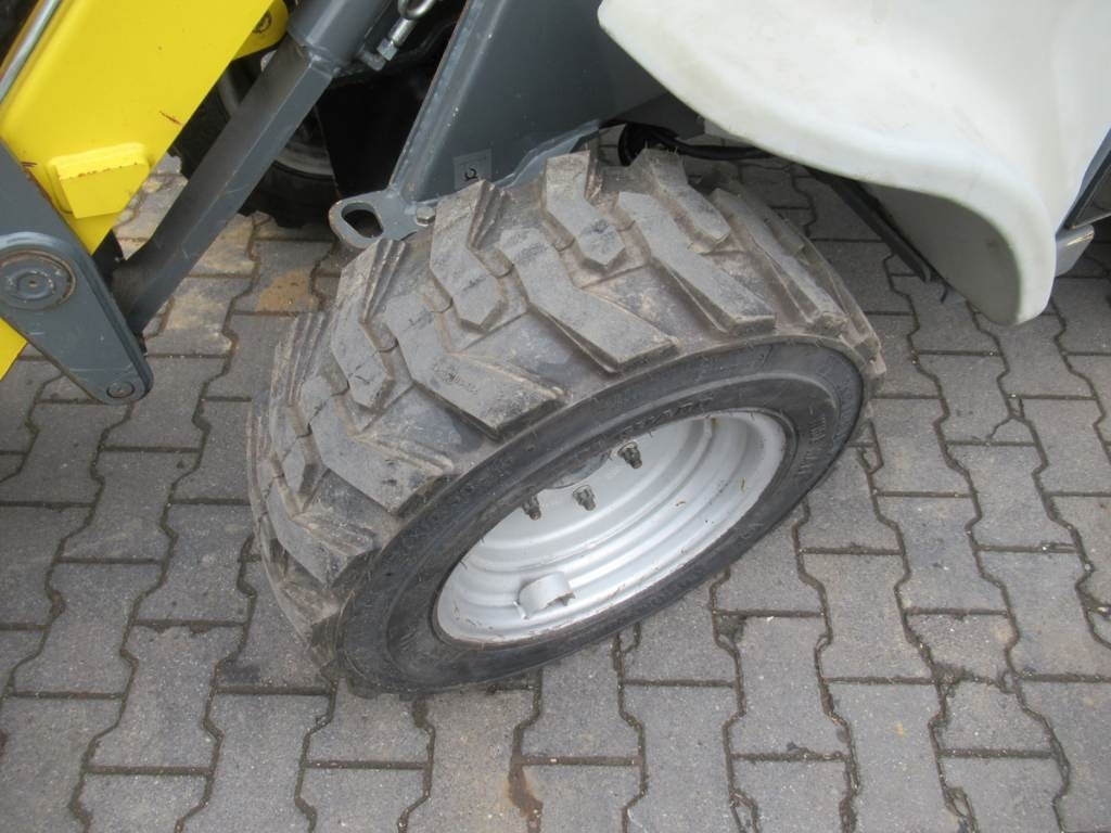 Kramer 5035 Neu Reifen neue Schaufel 33PS Motor - Chargeuse sur pneus: photos 4 Kramer 5035 Neu Reifen neue Schaufel 33PS Motor - Chargeuse sur pneus: photos 4