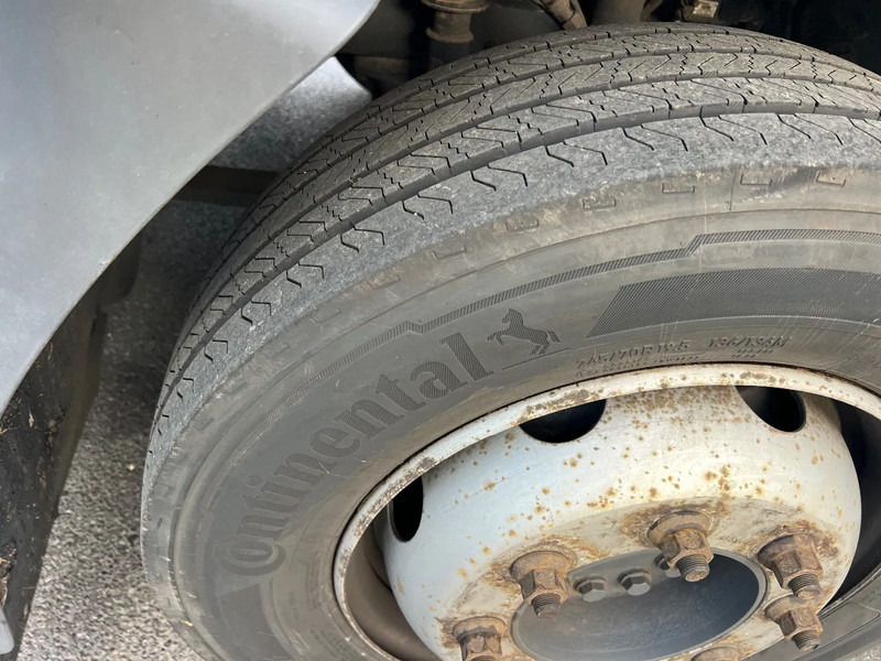 Renault Midlum 250 Verhuiswagen*D250*M250*TOP TRUCK - Camion fourgon: photos 4 Renault Midlum 250 Verhuiswagen*D250*M250*TOP TRUCK - Camion fourgon: photos 4