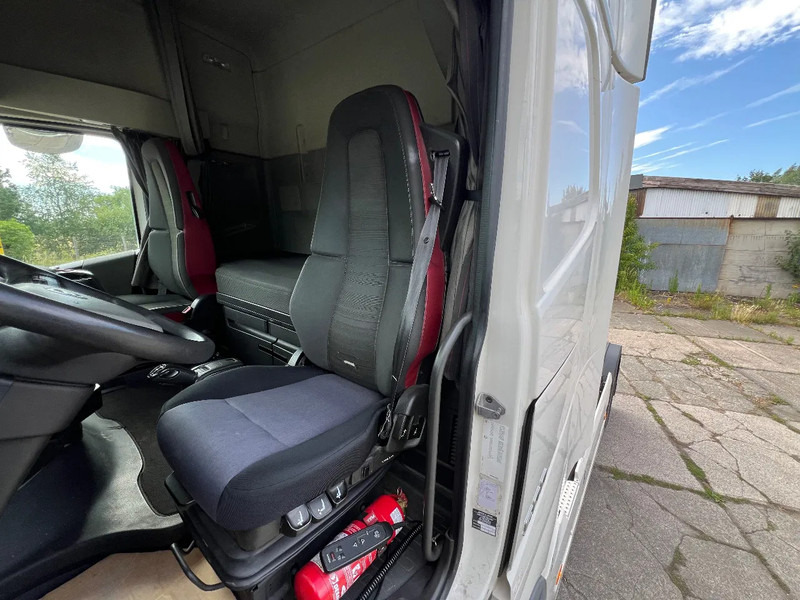 Volvo FH 500 2018***FH500 parkcool***764000km - crédit-bail Volvo FH 500 2018***FH500 parkcool***764000km: photos 16