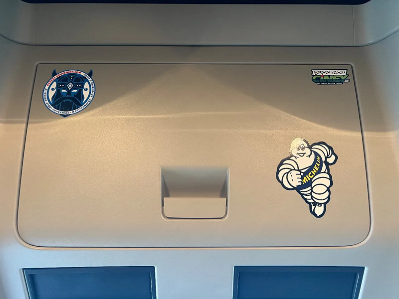 Volvo FH 540 Performance Edition*FH540 XL*Collecter Item* - Tracteur routier: photos 2 Volvo FH 540 Performance Edition*FH540 XL*Collecter Item* - Tracteur routier: photos 2