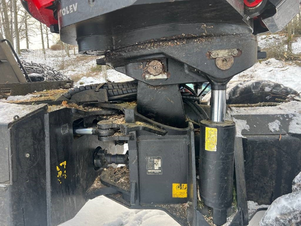 Abatteuse Komatsu 951: photos 10