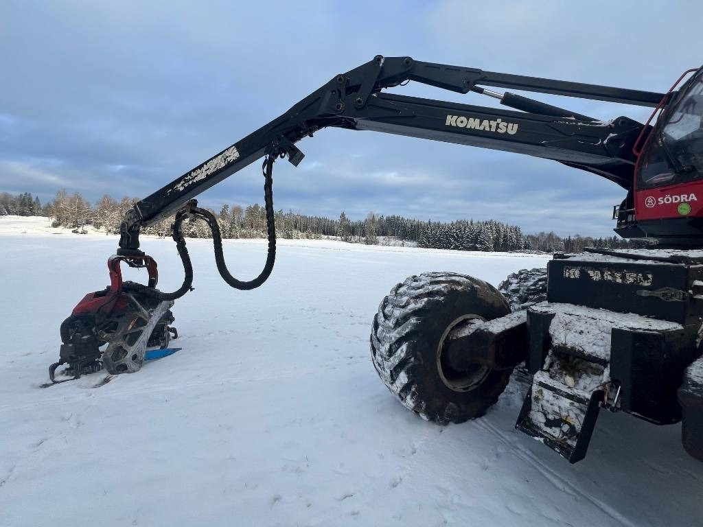 Abatteuse Komatsu 951: photos 9
