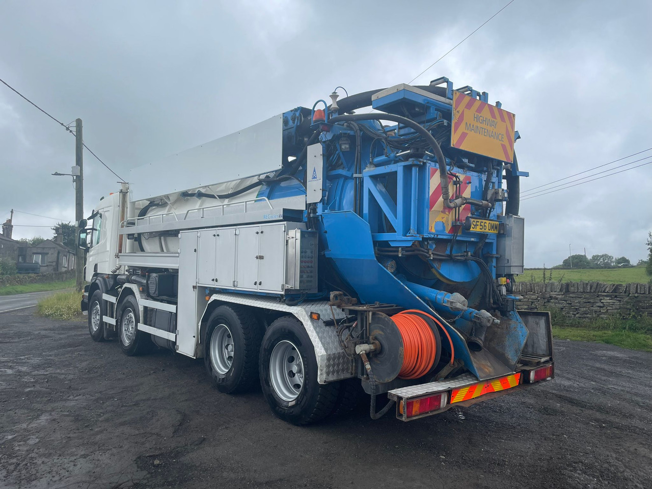 Scania P420 JHL combi tanker recykler - Camion hydrocureur: photos 4 Scania P420 JHL combi tanker recykler - Camion hydrocureur: photos 4