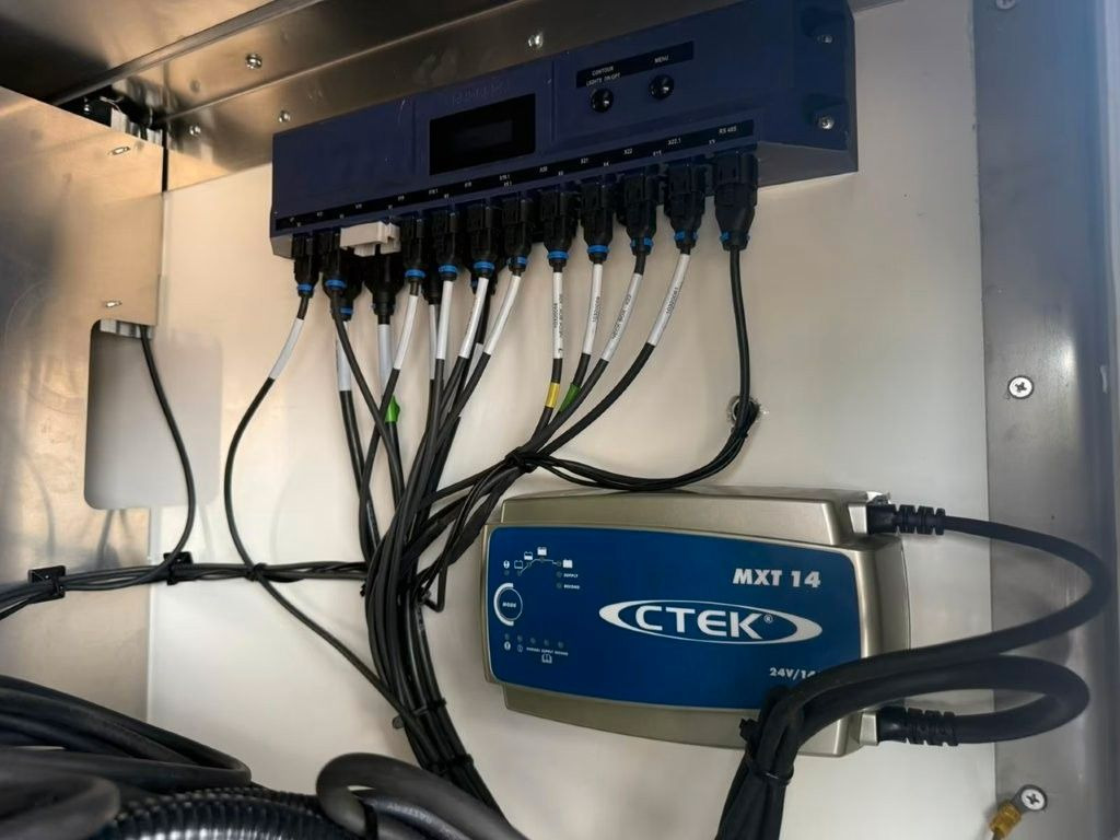 Semi-remorque surbaissé Burgers Doppelstock- ZL + 1 Jahr Garantie: photos 11